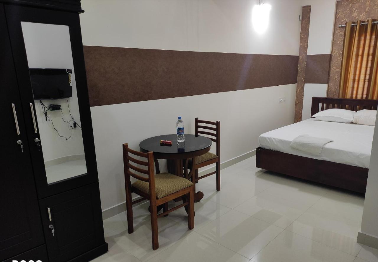 Coral Homes Kochi Εξωτερικό φωτογραφία