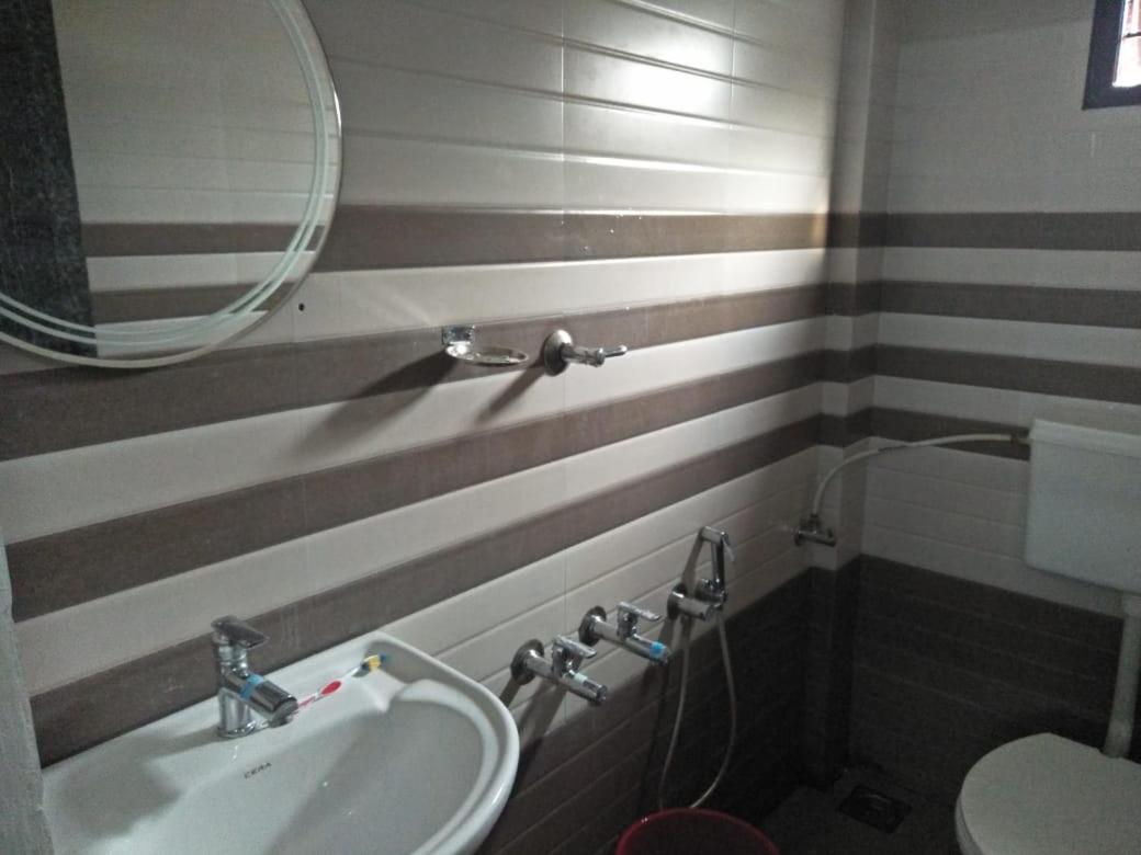 Coral Homes Kochi Δωμάτιο φωτογραφία